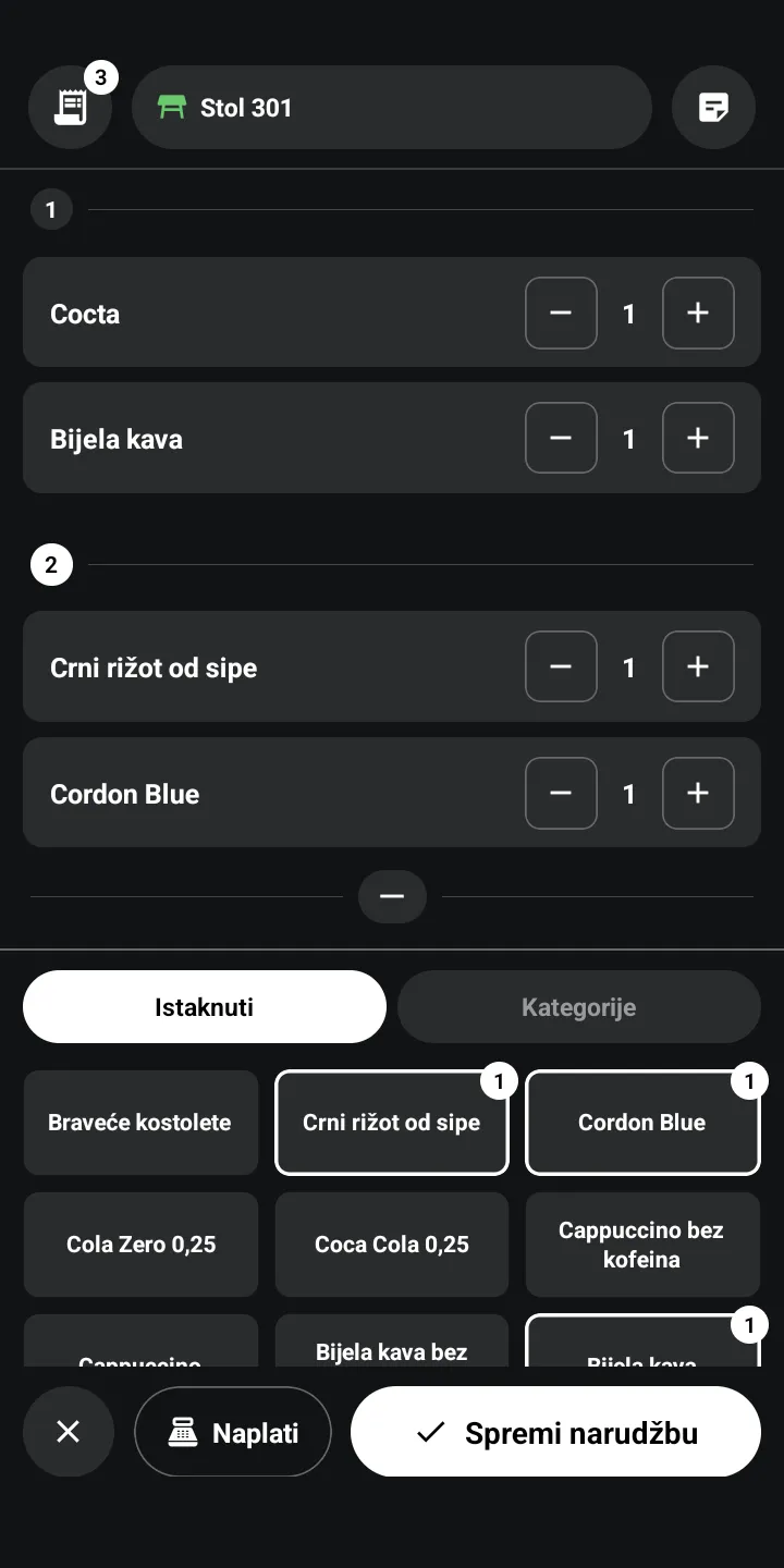 Waiter na mobitelu konobara: narudžba za stol 301 po slijedovima, s istaknutim artiklima